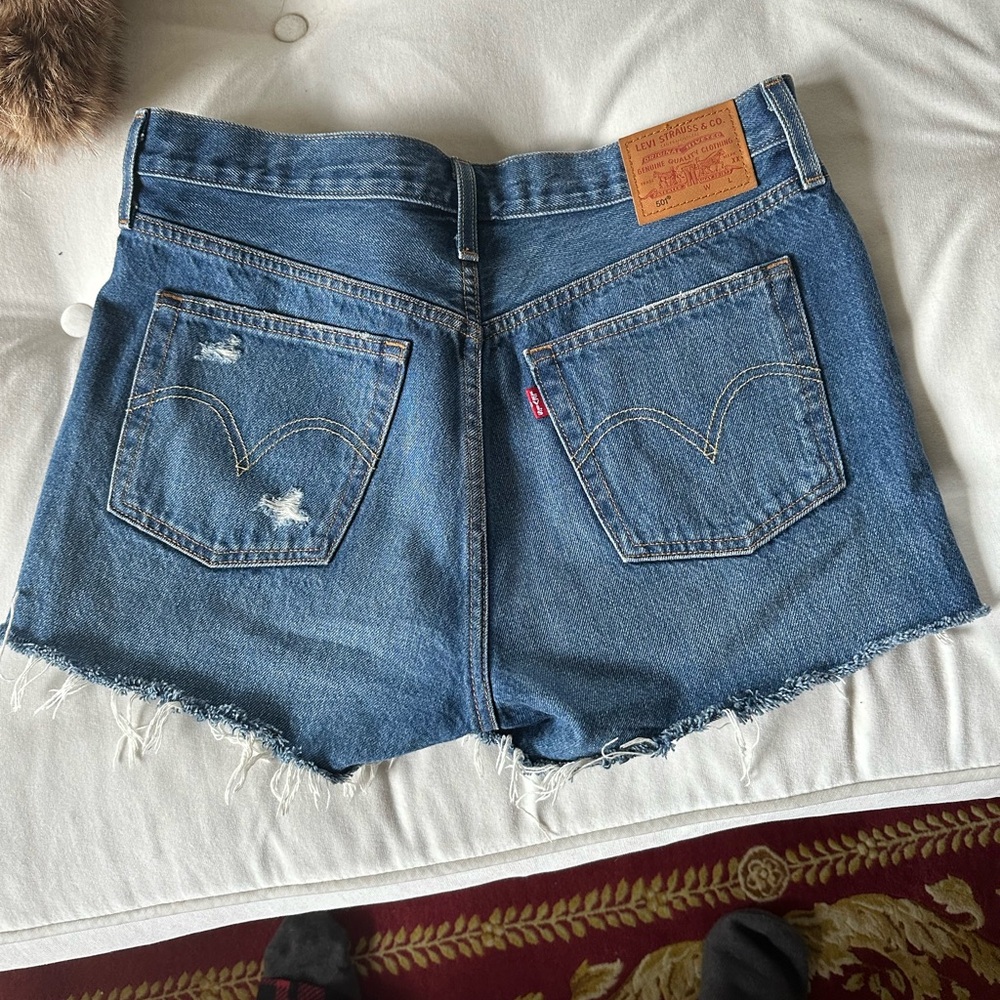 Levi’s shorts - Picture 4 of 4